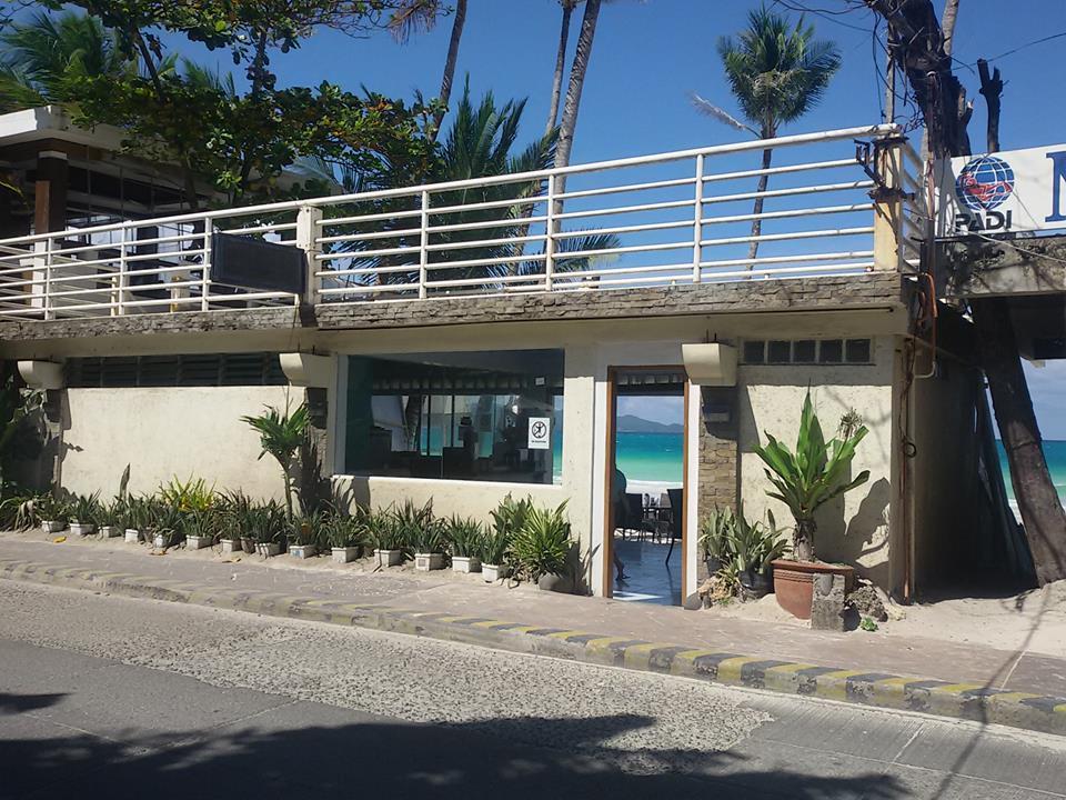 Beachcomber Resort Balabag  Buitenkant foto